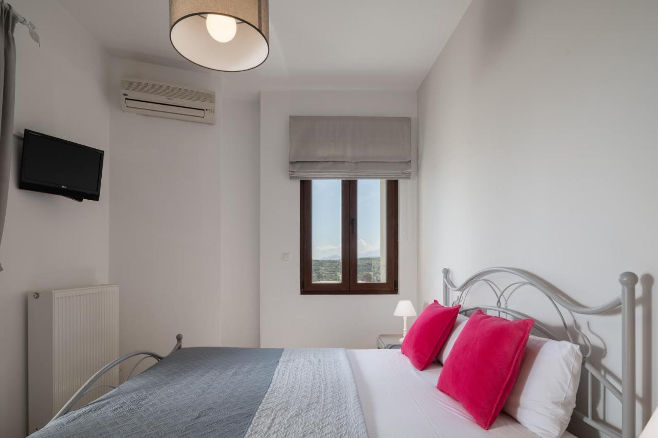 Family Villa Rousa In Rethymno With Pool, Bbq And Kids Area Loutra 외부 사진