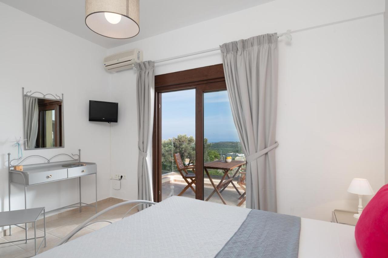 Family Villa Rousa In Rethymno With Pool, Bbq And Kids Area Loutra 외부 사진